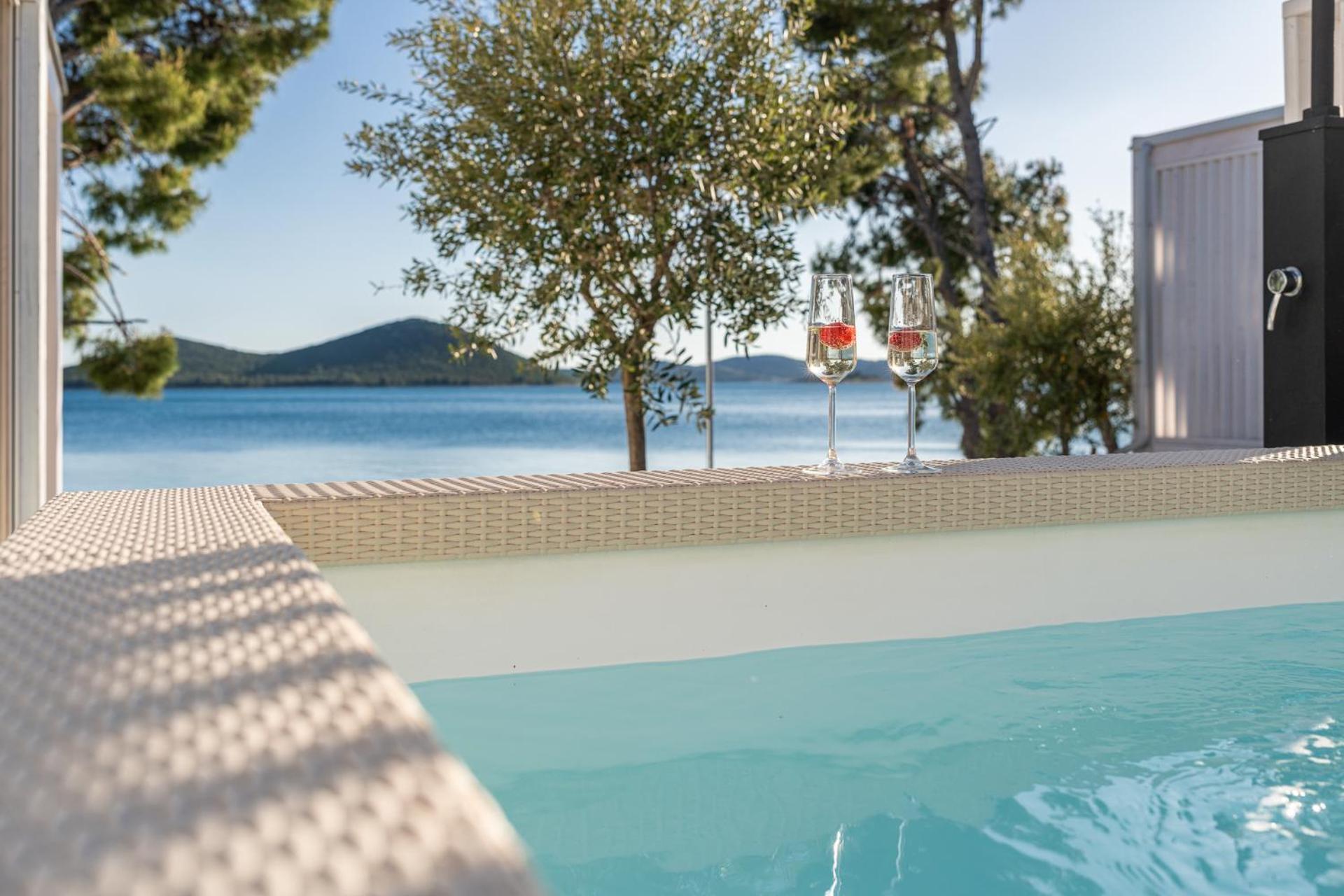 Oi Concept Village Buqez & Vita Drage Exteriér fotografie